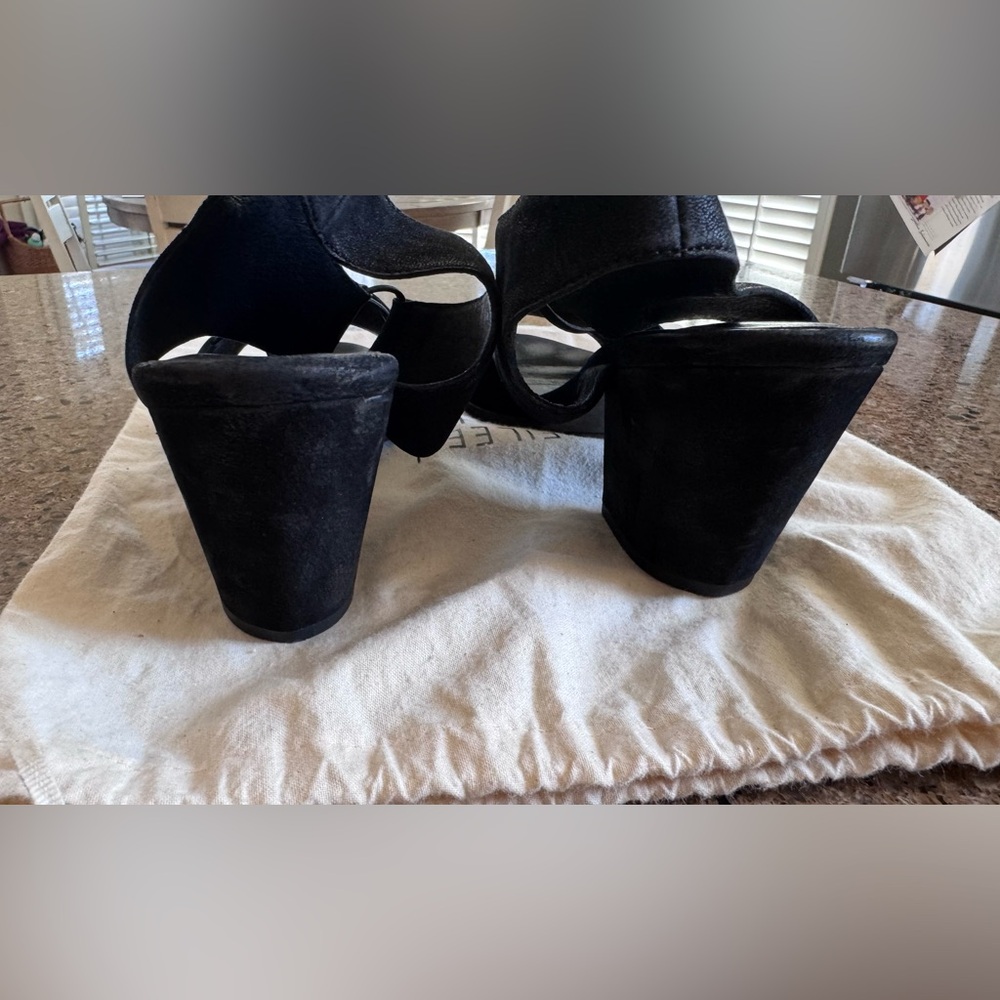 Eileen Fisher Womens DOE Tumbled Nubuck Heeled Sandals Black size 10 - Picture 11 of 11